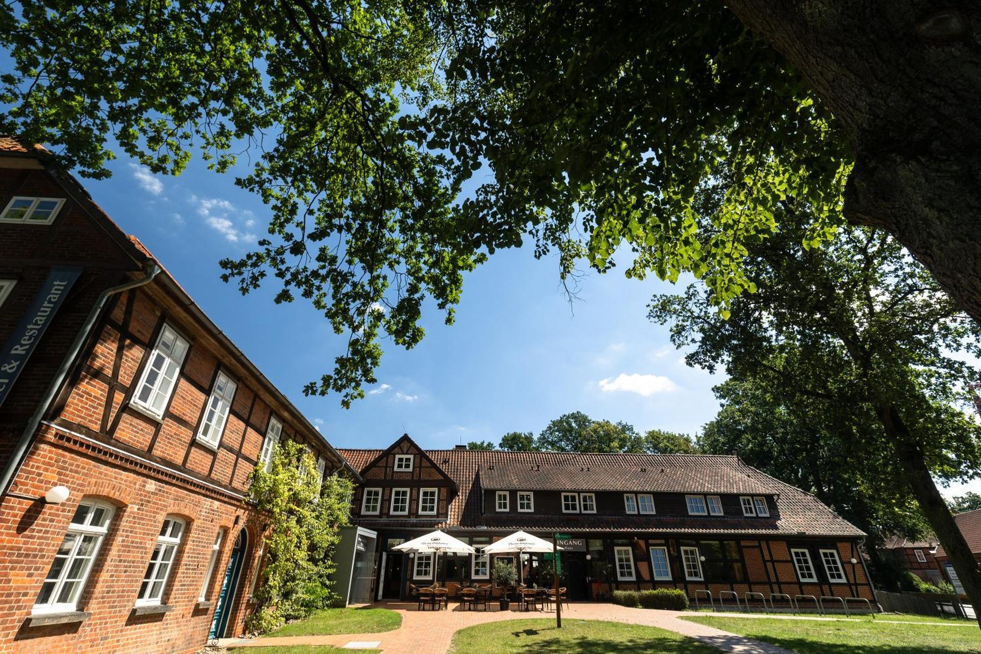 B M Hotel Im Ludwig- Harms- Haus Hermannsburg Bagian luar foto